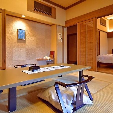 Atami Juraku Hotel Dış mekan fotoğraf
