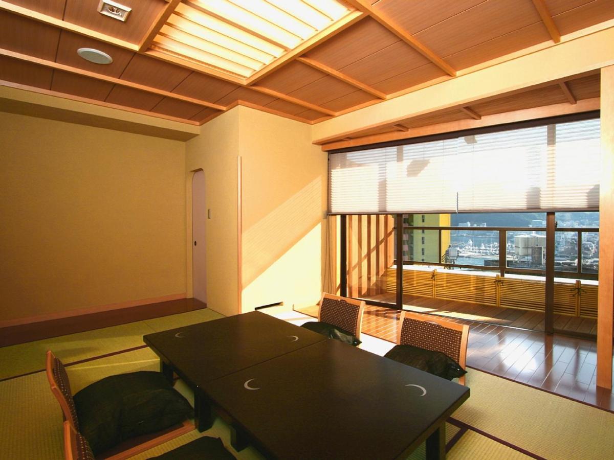 Atami Juraku Hotel Dış mekan fotoğraf